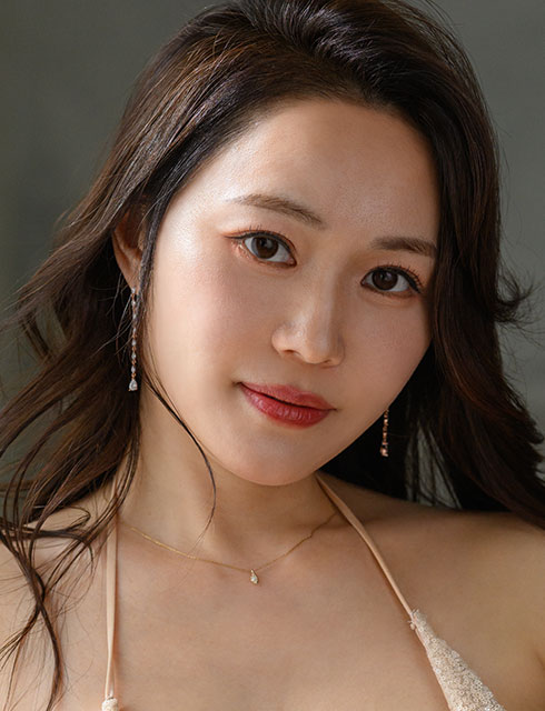 百野真利奈(ももの真利奈)个人资料照片